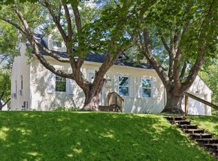 3500 Perry Ave N, Crystal, MN 55422