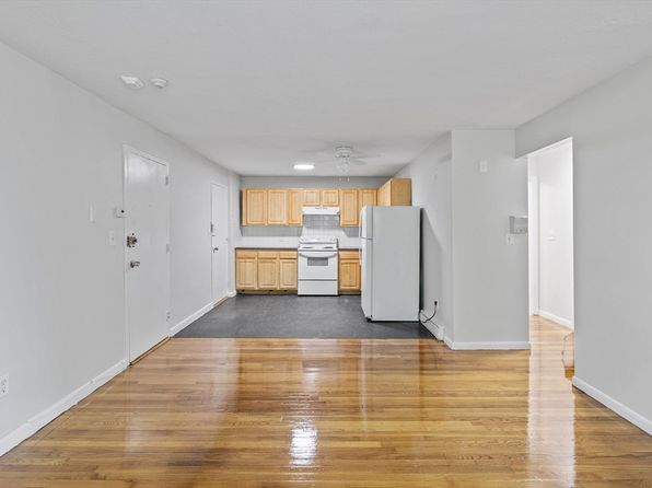572 Cummins Hwy APT 16