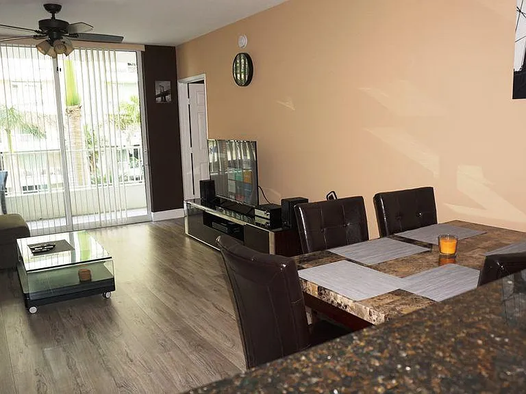 700 E Boynton Beach Blvd — Photo 14