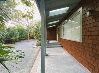 188 Pioneer Ave, Walnut Creek, CA 94597