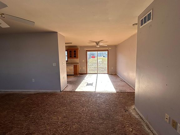 5th image of 67 Cross Creek Dr