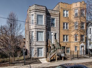 208 N Kolin Ave, Chicago, IL 60624