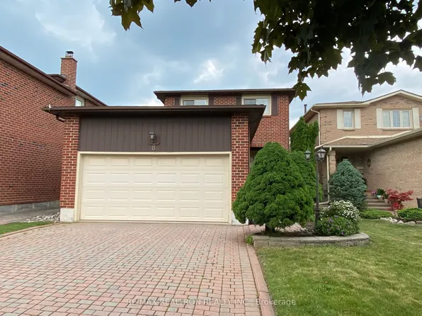 8 Belvedere Cres, Richmond Hill, ON L4C 8W2