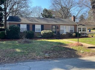 1224 Pinebluff Rd, Winston Salem, NC 27103