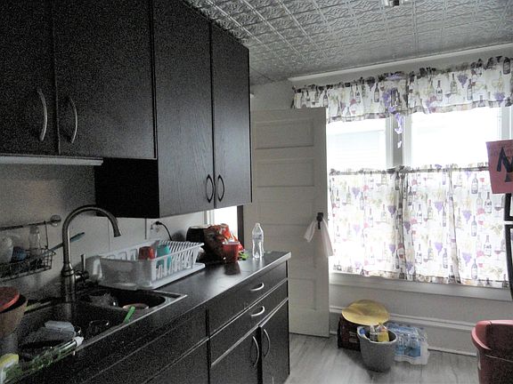 3rd image of 409 McKinley Ave