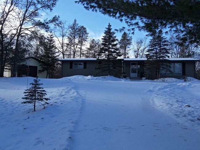 1st image of 623 Little Fawn Dr