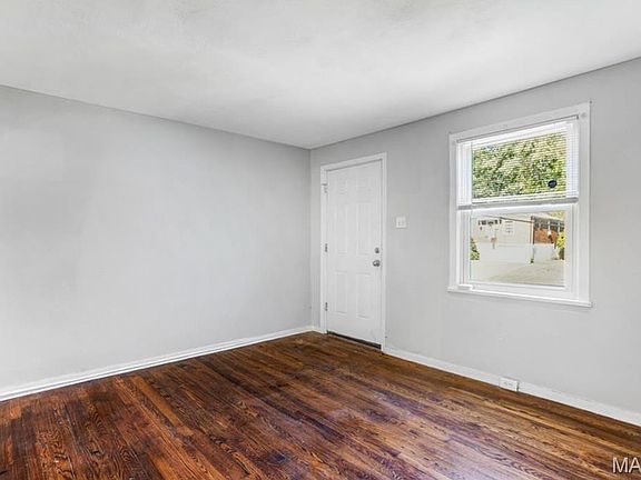 4th image of 7032 Theodore Ave