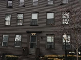 25 State St APT 1, Marblehead, MA 01945