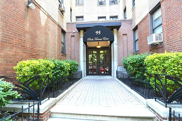 Sold by Corcoran | media 2