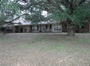 178 Lebanon Rd, Laurel, MS 39443