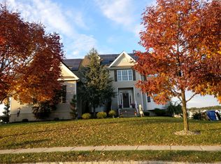 30 Scenic Point Cir, Sicklerville, NJ 08081
