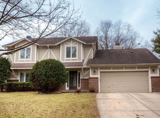 9124 Lincoln Ave, Clive, IA 50325