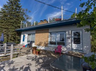 511 Lake Shore Dr, Michigan City, IN 46360