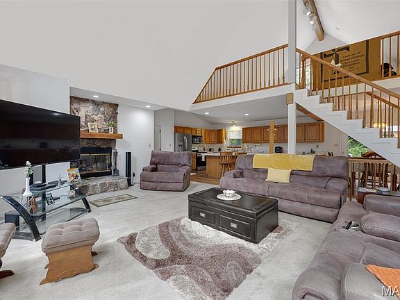 4th image of 31899 Red Cedar Ct
