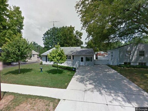 6638 Burnham Green Rd