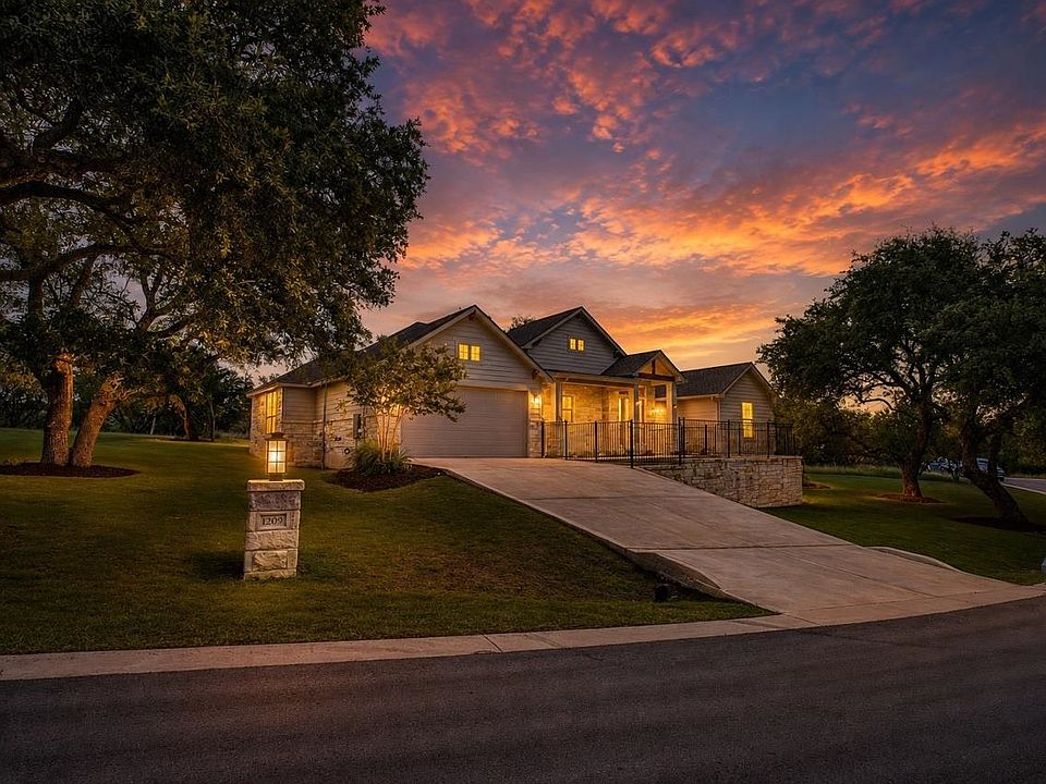 1st image of 1209 Ponderosa Bend