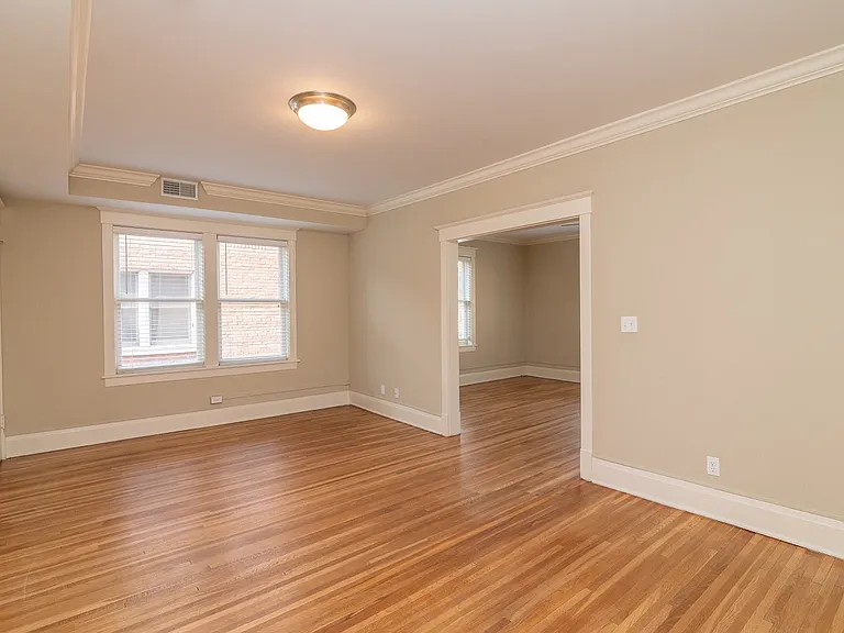 315 Washington St — Photo 12