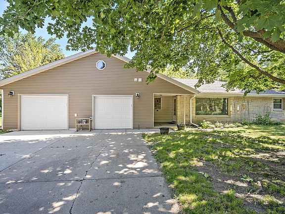 2nd image of 5030 S Brookdale Dr