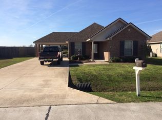 208 Landmark Dr, Raceland, LA 70394