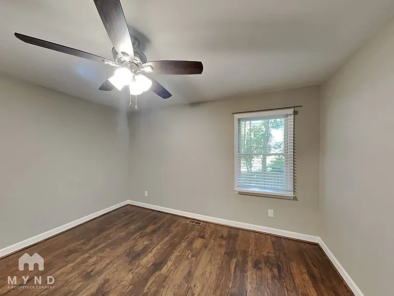 3504 Berdan Ct — Photo 12