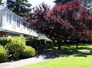 8638 Onyx Dr SW UNIT A, Tacoma, WA 98498
