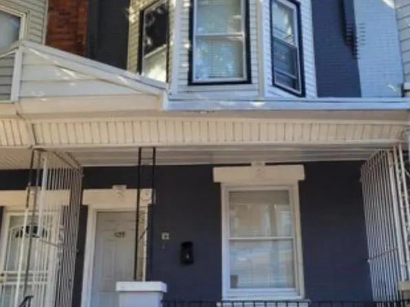 2825 N Marston St, Philadelphia, PA 19132