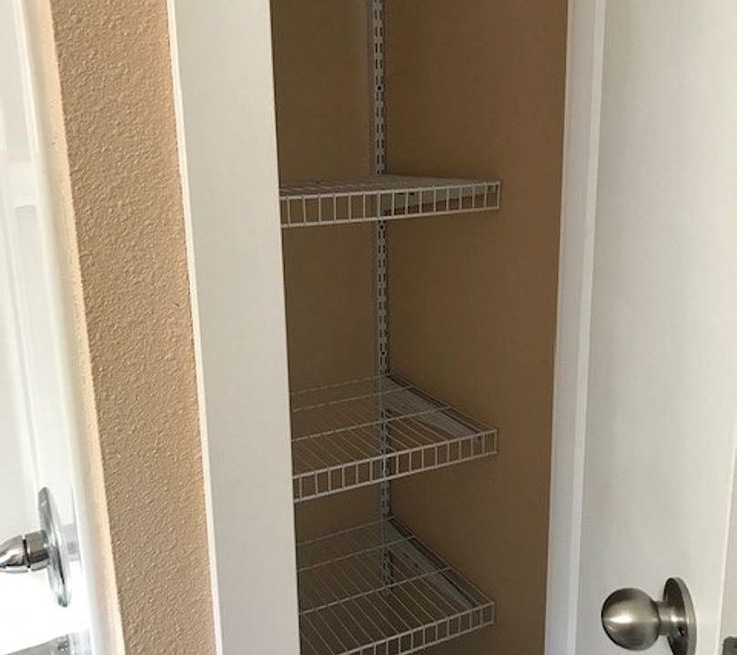 1st image of 706 Collins Ave APT 7