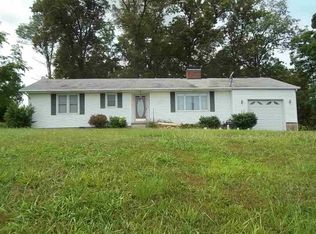 1113 SW 1st St, Paoli, IN 47454