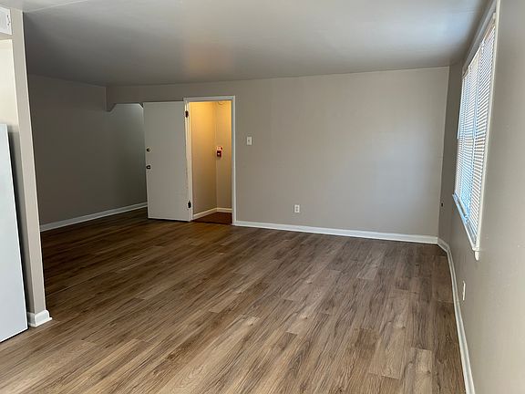 2nd image of 7200 Haverford Ave Floor 2