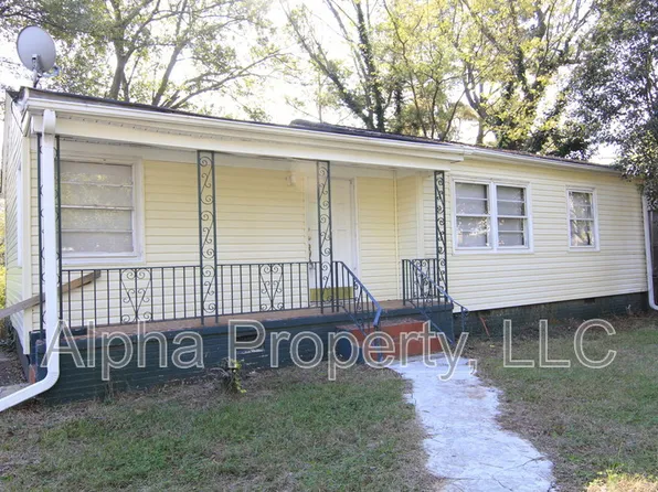 5 Valley View Ln, Greenville, SC 29605