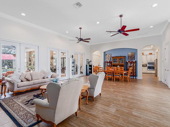 5th image of 1592 Mockingbird Dr