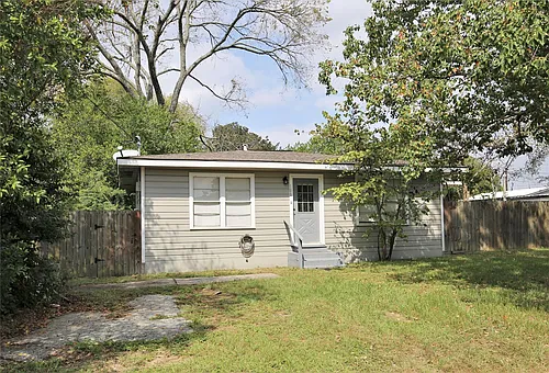 108 W Mink St Photo 1