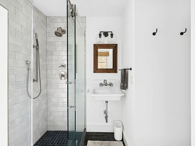 12 Jackson Rd — Photo 16