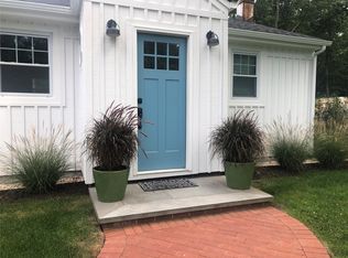 28 Kyle Rd, Hampton Bays, NY 11946