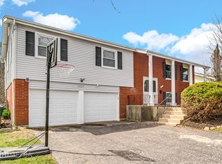 1337 Jill Ter, Homewood, IL 60430