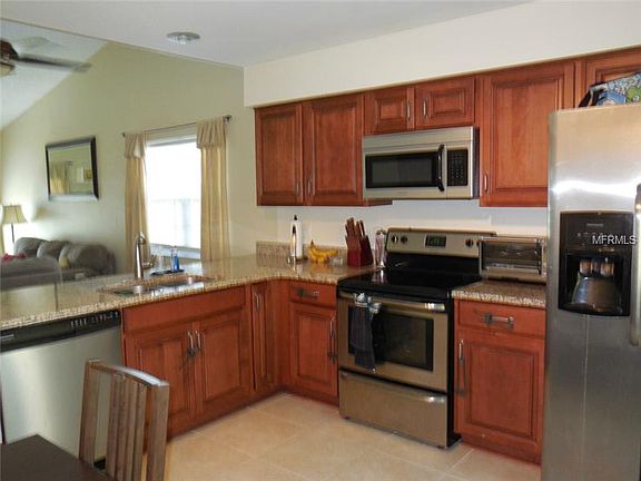 5th image of 1447 La Paloma Cir