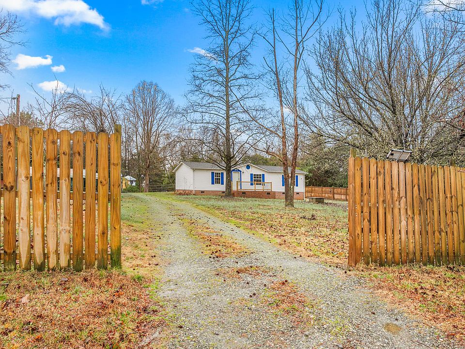 1st image of 7921 Pegg Neave Rd