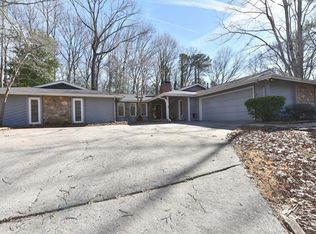 750 Nile Dr, Johns Creek, GA 30022