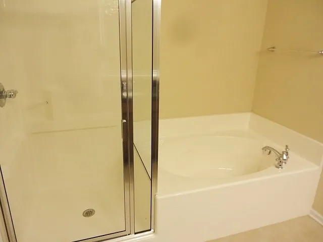 1924 Hinswood Cir — Photo 11