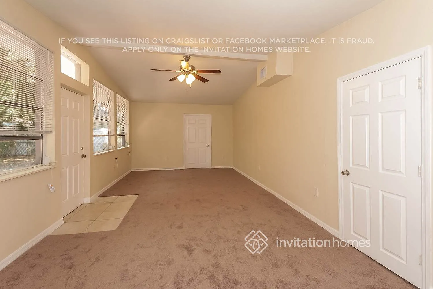 3450 Dover St Sarasota, FL 34235 — Photo 2