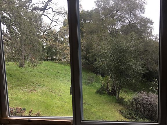5th image of 26900 Almaden Ct