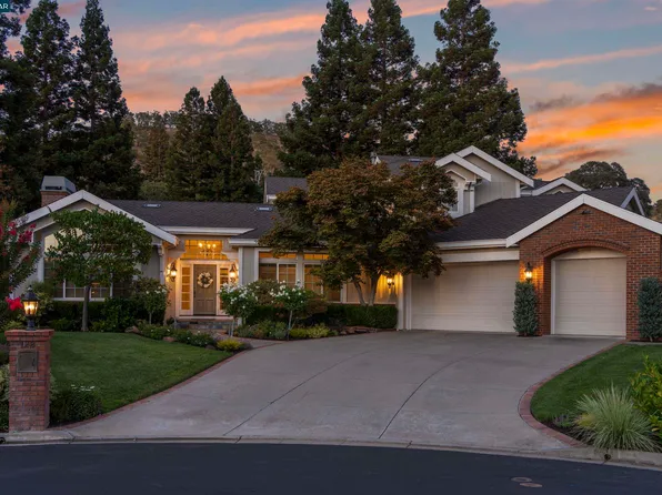 128 Warwick Ct, Alamo, CA 94507