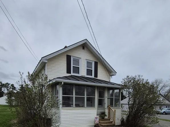 73 Halifax Street, Winslow, ME 04901