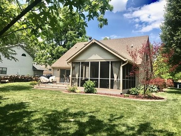 4th image of 5589 Lake Knoll Way