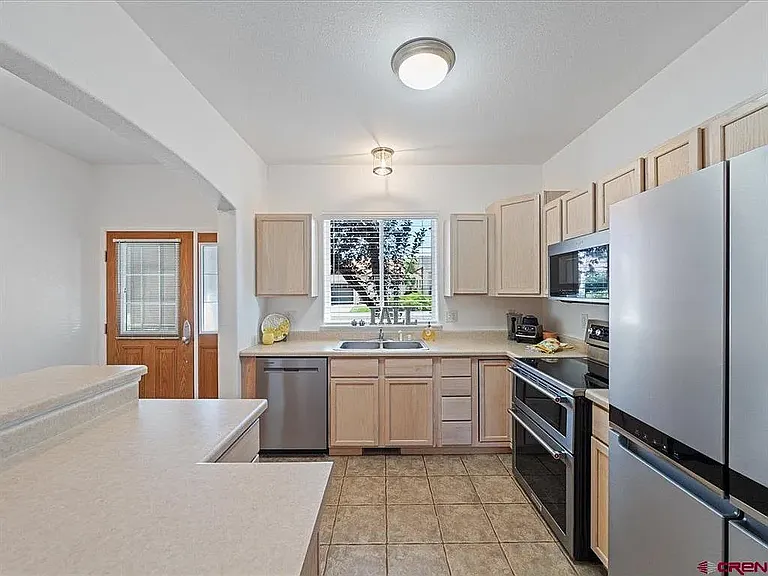 263 Crossroads Cir — Photo 5