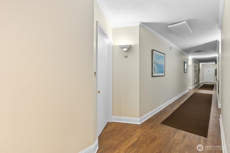 5th image of 550 Elm Way #105