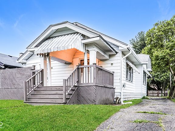 2nd image of 3006 Noble St