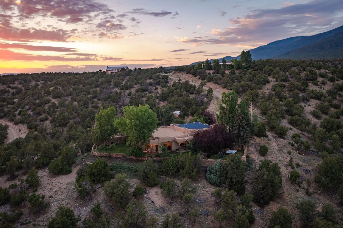 37 Gallina Canyon Rd_07