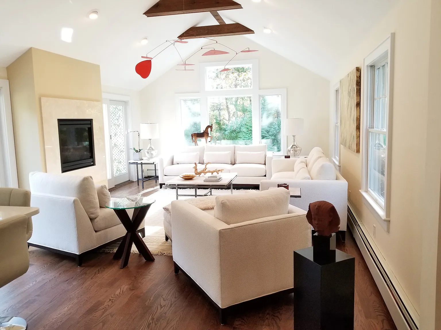 Wainscott Cottage — Photo 3