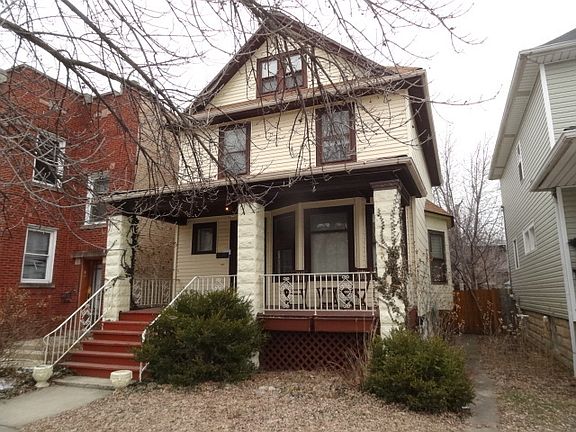2nd image of 4142 W Newport Ave